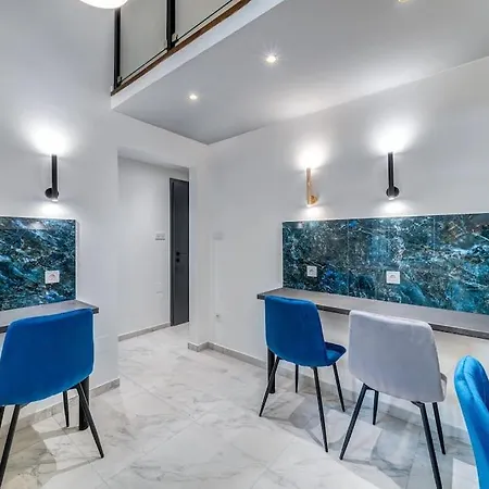 Loft 8 - Grand Stylish With Parking Daire *