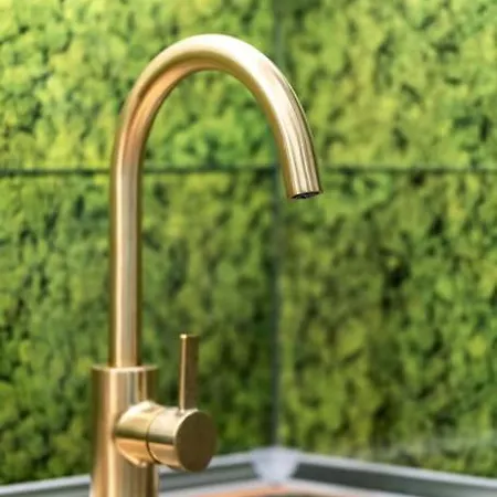 Loft 8 - Grand Stylish With Parking