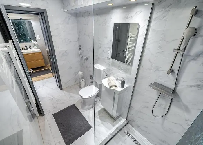 Loft 8 - Grand Stylish With Parking Lejlighed