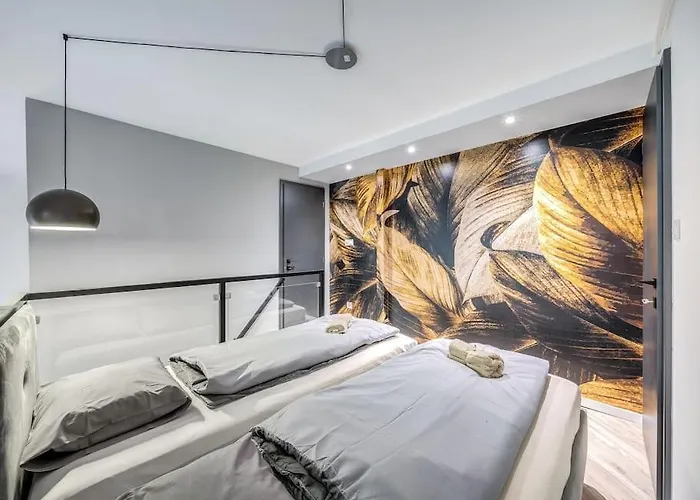 Lejlighed Loft 8 - Grand Stylish With Parking