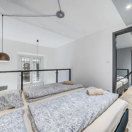 Loft 8 - Grand Stylish With Parking 公寓 布达佩斯
